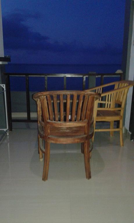 Kadek Homestay アメッド エクステリア 写真