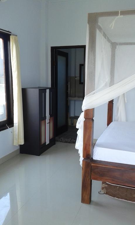 Kadek Homestay アメッド エクステリア 写真