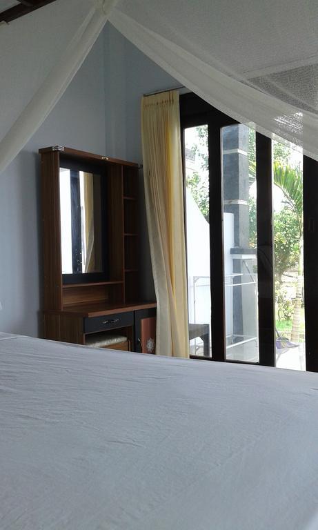 Kadek Homestay アメッド エクステリア 写真
